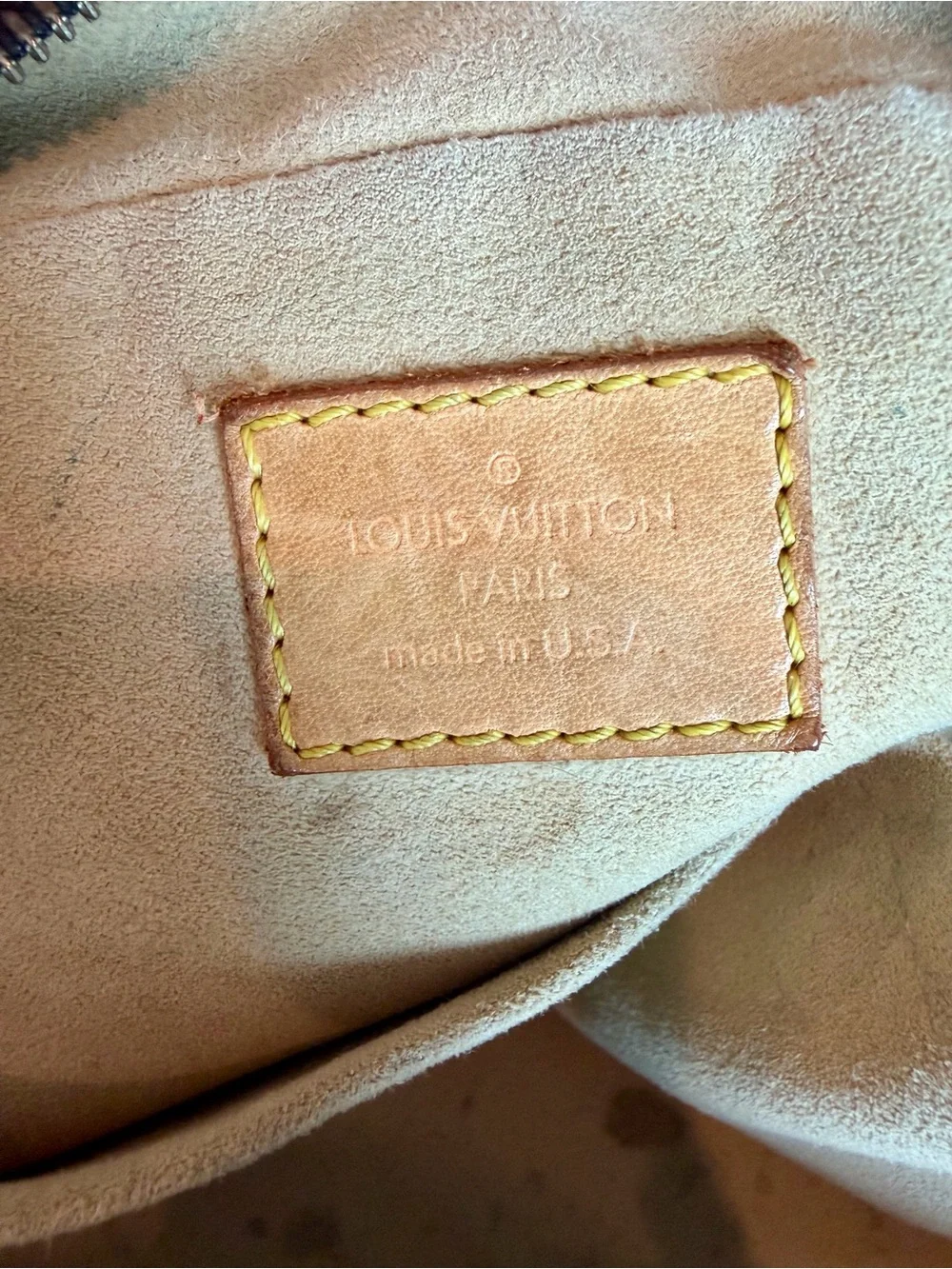 Authentic Louis Vuitton Manhattan PM Monogram Handbag – 2008